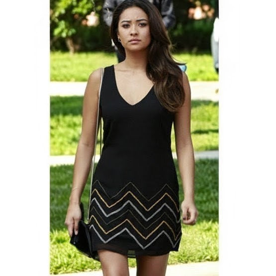 Vestido funerario Emily Chevron de Pretty Little Liars